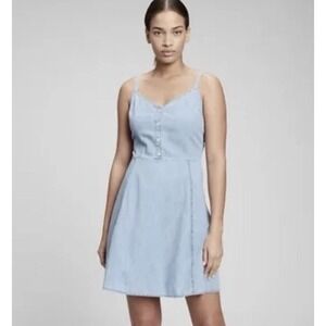 Gap Dress Fit & Flare Dress Summer Vacation Dress BLUE Size 0 Smocked Back Denim